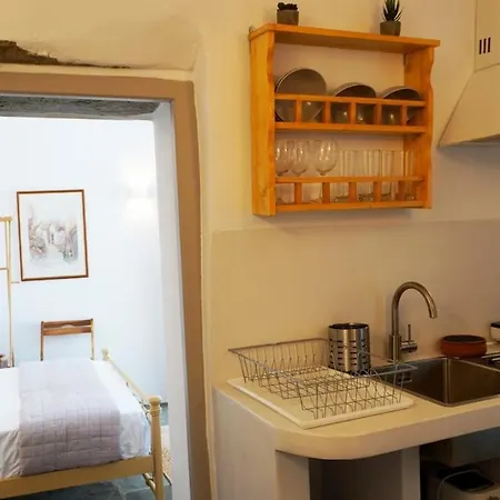 Lagadi House 1 Apartment